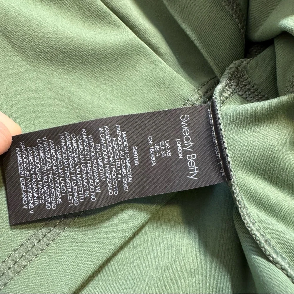 Sweaty Betty All Day Cropped Tee Shirt Olive Green Active Top Women’s Size XS - Picture 7 of 10